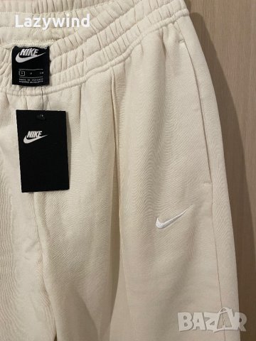 Оригинален спортен панталон Nike, снимка 3 - Спортни екипи - 42123678