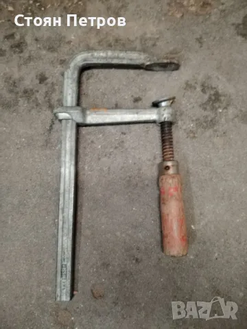 Дърводелска   стяга  Bessey