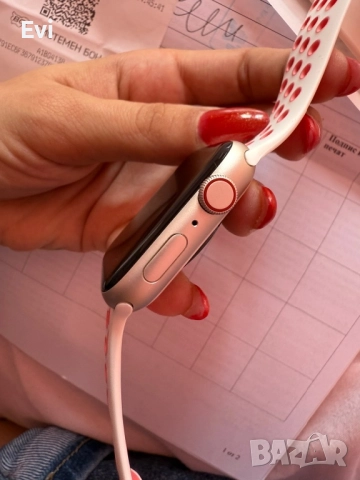 Apple Watch SE 2 (44mm, GPS + Cellular) – като нов, с гаранция + 3 каишки, снимка 3 - Смарт гривни - 52483708