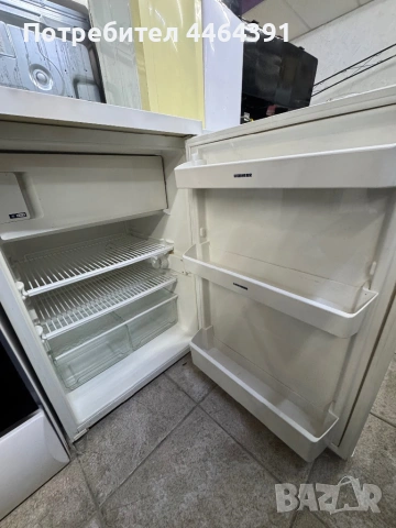 Хладилник , снимка 2 - Хладилници - 53153771