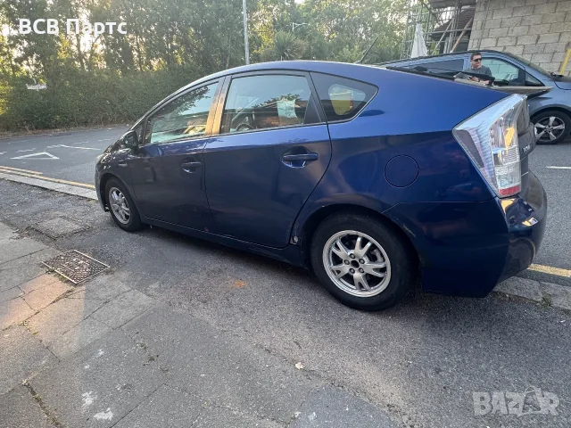 На части Toyota Prius hybrid Тойота Прус хибрид на части 1.8, снимка 14 - Автомобили и джипове - 56072785
