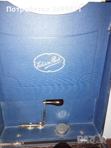 Стар грамофон., снимка 2 - Антикварни и старинни предмети - 54201044