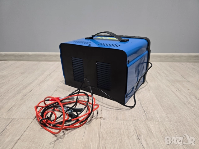 Зарядно и стартерно устройство TACH CD-220, снимка 4 - Други машини и части - 52321626