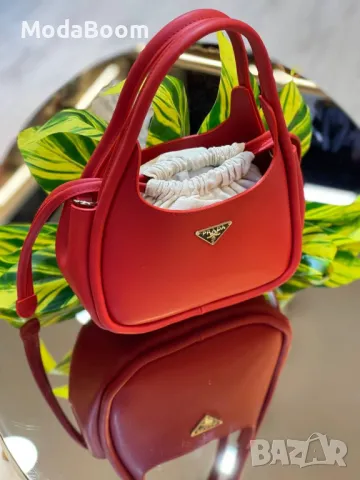 Prad🅰️ дамски чанти Различни цветове , снимка 5 - Чанти - 48473964