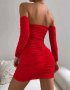 Малка червена рокля, снимка 2