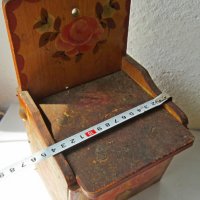 Дървена стара кутия за стена с капак, рисувана, снимка 5 - Други ценни предмети - 29729528