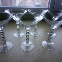 Красиви чаши за мартини 🍸, снимка 1 - Чаши - 35295051