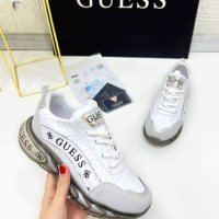 Дамски бели маратонки  Guess кодVL81P, снимка 1 - Маратонки - 44252937