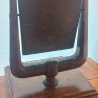 Дървена Тоалетка с Огледало и чекмедже-19 век, снимка 5 - Антикварни и старинни предмети - 42804281