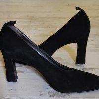 Дамски обувки Calvin Kiein, снимка 2 - Дамски обувки на ток - 38228577