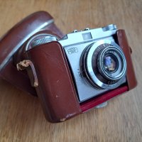 стар фотоапарат Zeiss Ikon: Contina Ib (526/24) (1956), снимка 2 - Фотоапарати - 39432565