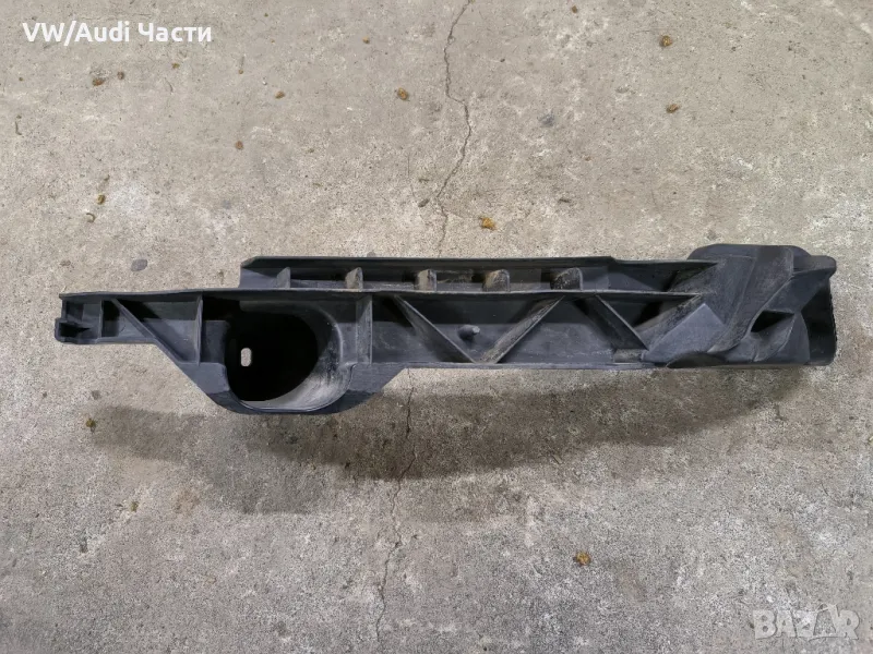 Основа държач предна броня за Голф 5 VW Golf 5 1К0807890А, снимка 1