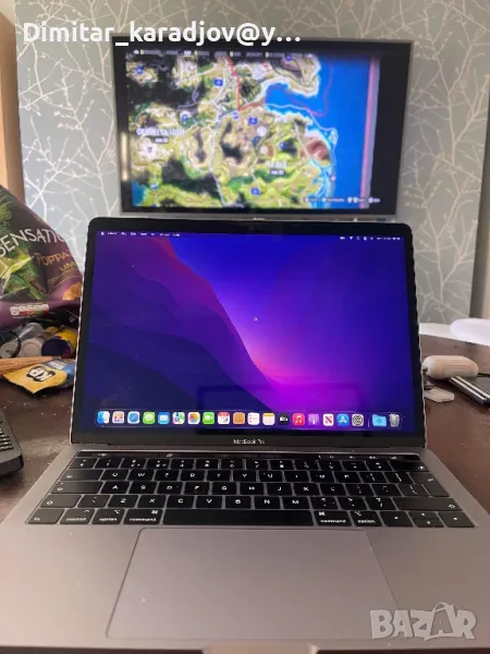 MacBook Pro 2019 , снимка 1