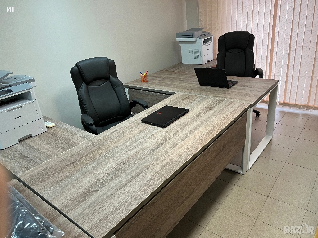 ПРОМО НОВО Офис Стол/Бюро/Маса/Етажерка/Шкаф/Бял Гланц/Дъб/Трюфел/Aiko, снимка 1