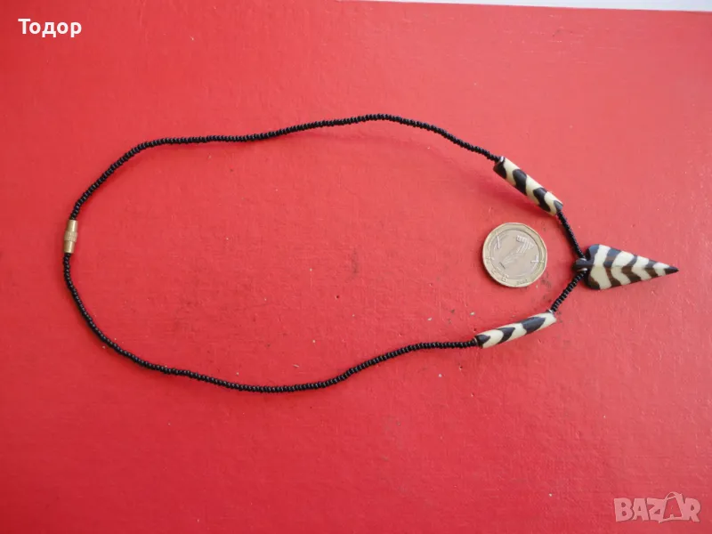 Колие гердан от рог и мъниста , снимка 1