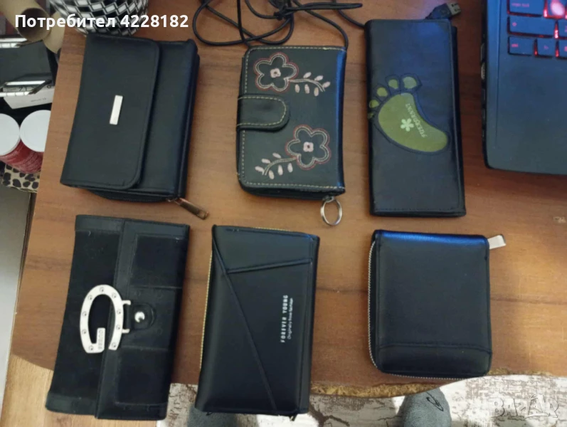 Дамски портмонети, снимка 1