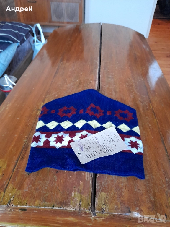 Стара шапка #4, снимка 1