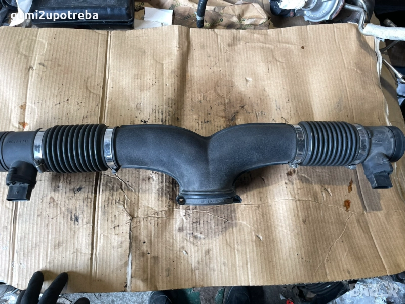 Въздуховод 7L5129760 Дебитомер 0281002435 Porsche Cayenne S 4.5 2005г 9PA, снимка 1