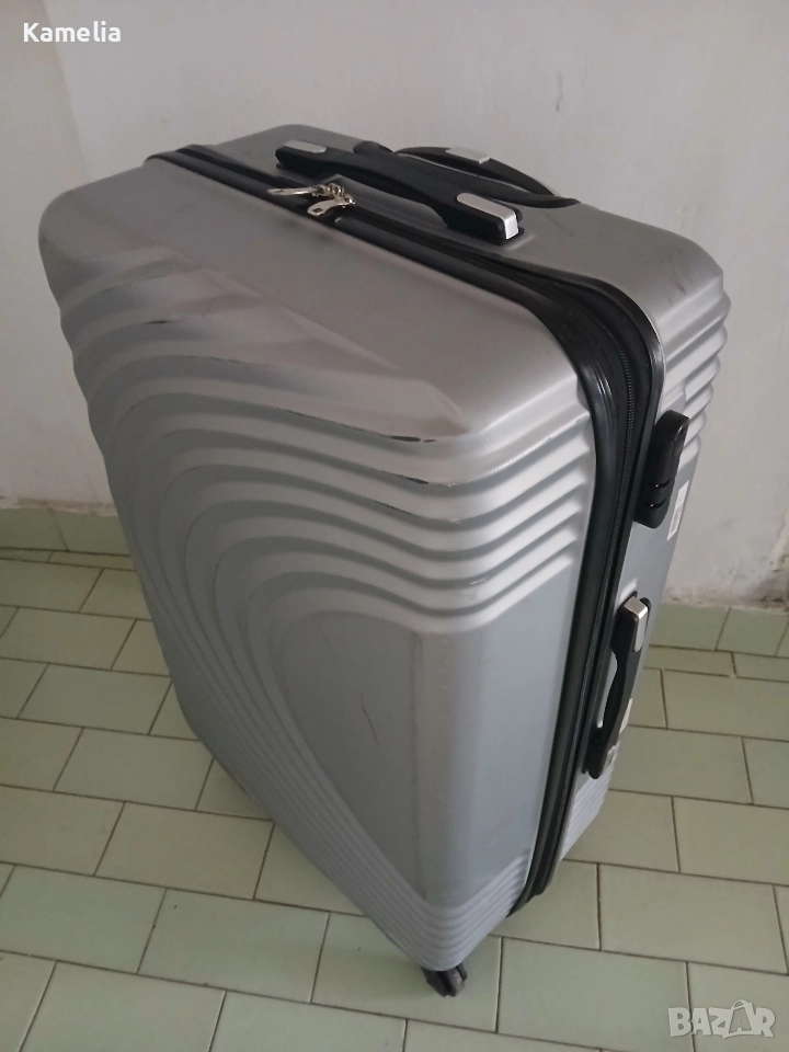 Куфар на колелца , снимка 1