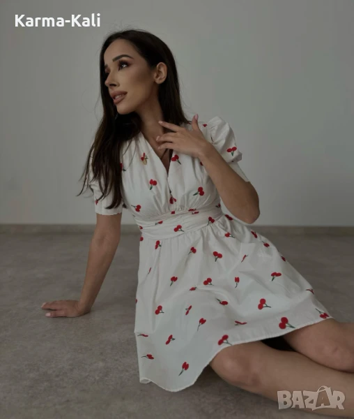 кукленска рокля на черешки , снимка 1