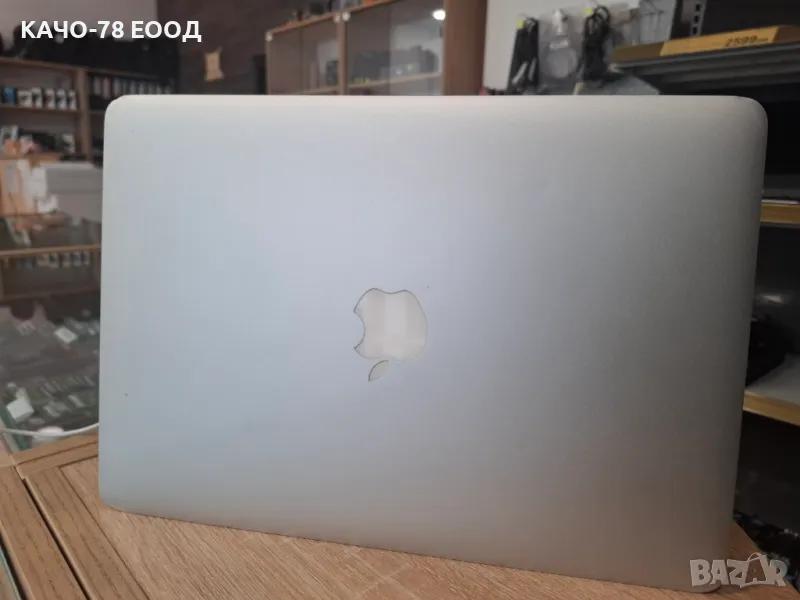 Лаптоп Apple MacBook Air 13.3" А1466 (EMC 2559), снимка 1