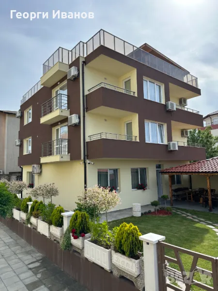 Къща за гости Дани100 - Приморско, снимка 1