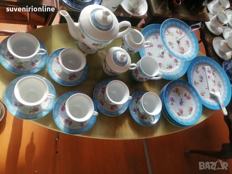 Порцеланов сервиз за закуска , снимка 1