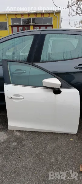 Предна дясна врата за Mazda 3 2016-2019, снимка 1