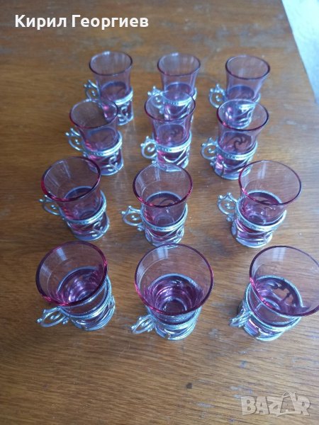 Продавам  красиви мини чашки с подстакани Цената е за бройка , снимка 1