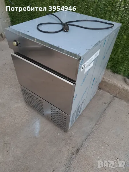 Професионален Ледогенератор KASTEL, снимка 1