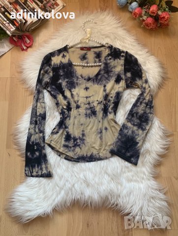 Блуза, снимка 1 - Блузи с дълъг ръкав и пуловери - 30742858