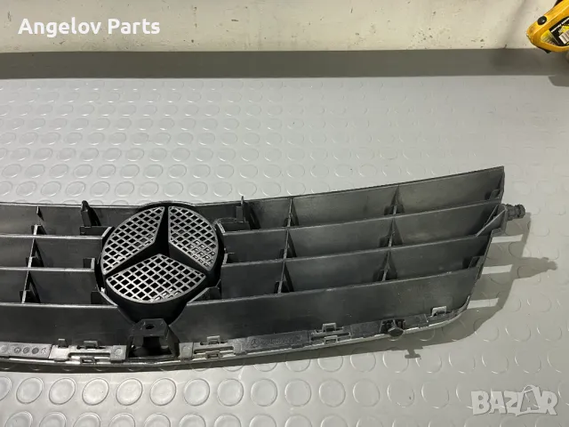 Решетка за Mercedes C-class W203 Coupe, снимка 5 - Части - 49622639