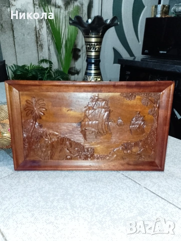 Дърворезби,,Колумб пристига в .." ,,Ренесансов благородник"