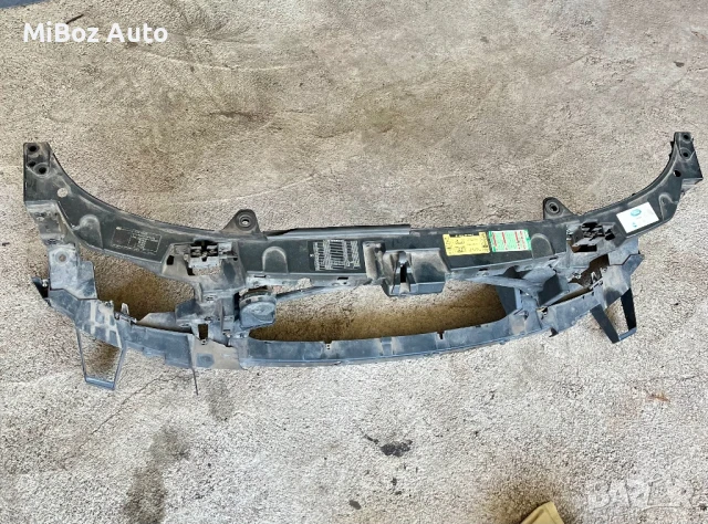 Маска радиатори Рейндж Роувър Range Rover L322, снимка 2 - Части - 50993692