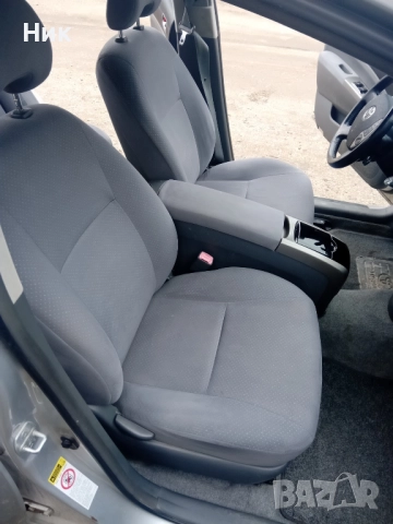 Тойота Приус, снимка 14 - Автомобили и джипове - 52259596