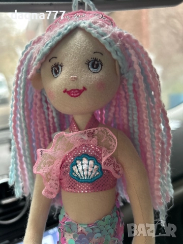 Розова русалка с пайети Германия/ за автомобил и други места, снимка 4 - Кукли - 52438297