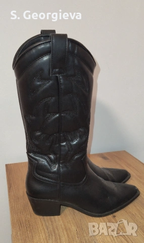 Каубойски ботуши размер 37, снимка 2 - Дамски ботуши - 54282750