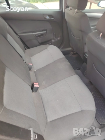 Автомобил Опел Астра, снимка 12 - Автомобили и джипове - 52593884