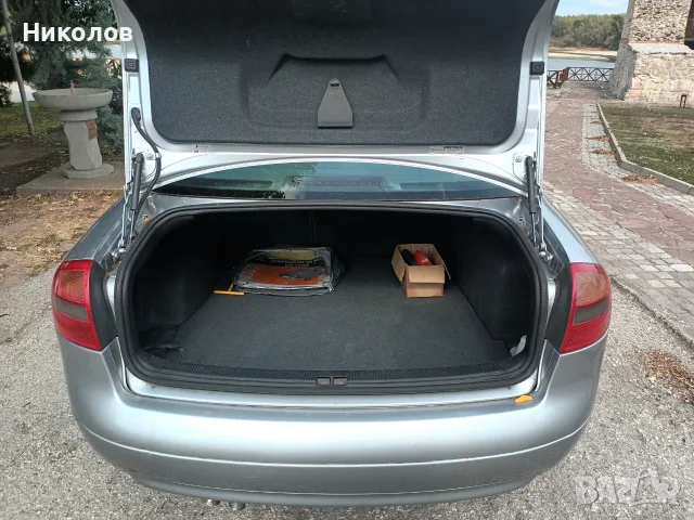 Audi A6 C5, 2.4, снимка 12 - Автомобили и джипове - 56274617