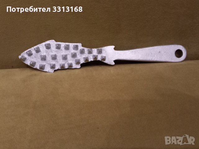 Инструмент за чистене на люспи , снимка 4 - Аксесоари за кухня - 42855052