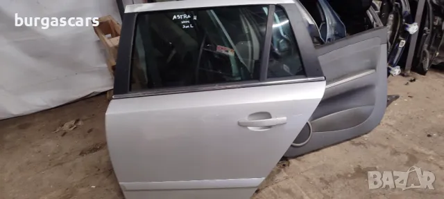 Врати предни задни лява дясна Opel Astra H комби - 80лв, снимка 3 - Части - 48537749