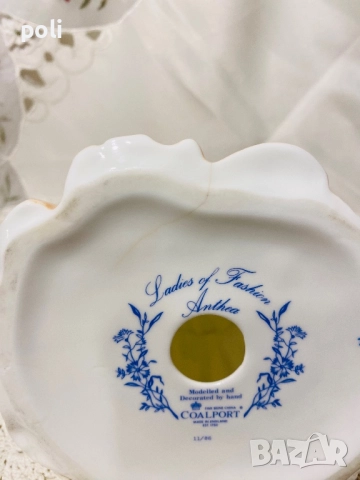 порцеланова статуетка , снимка 10 - Статуетки - 51727613