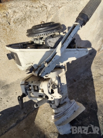 Извънбордов двигател Johnson 4 к.с., снимка 4 - Воден транспорт - 52809499