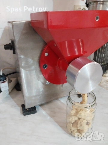 машини за фъстъчено масло и тахан , снимка 4 - Други машини и части - 53275491