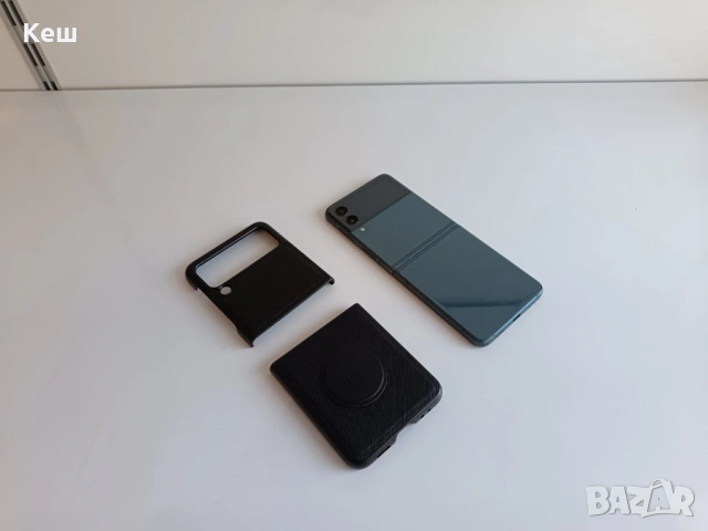 Samsung Galaxy Z Flip 3, снимка 4 - Samsung - 54355713