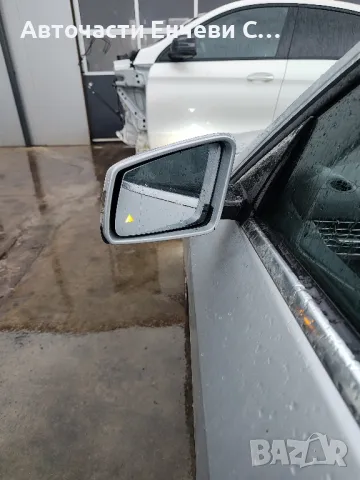 Mercedes-Benz E 500


5.0бензин, Комби, Употребяван, За части, снимка 11 - Автомобили и джипове - 49609823