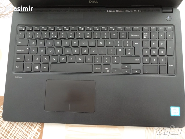 Лаптоп 15.6" DELL Latitude 3580 i5-7200U 2.5GHz/RAM 8GB DDR4/SSD 128GB/HDMI/Web-Камера, снимка 5 - Лаптопи за дома - 51835122