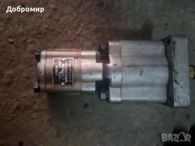 Сдвуена хидравлична помпа