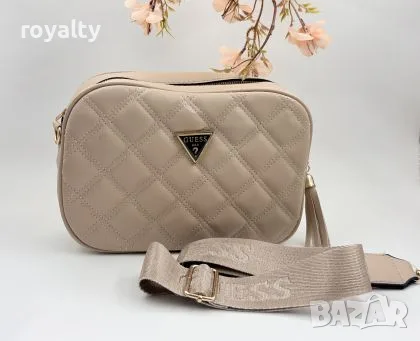 Guess Нова Бежова Дамска Чанта Гес 
