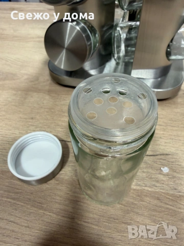 Органайзер за подправки Cheffinger - С 16 бурканчета от неръждаема стомана - въртящ се, снимка 4 - Аксесоари за кухня - 54200365